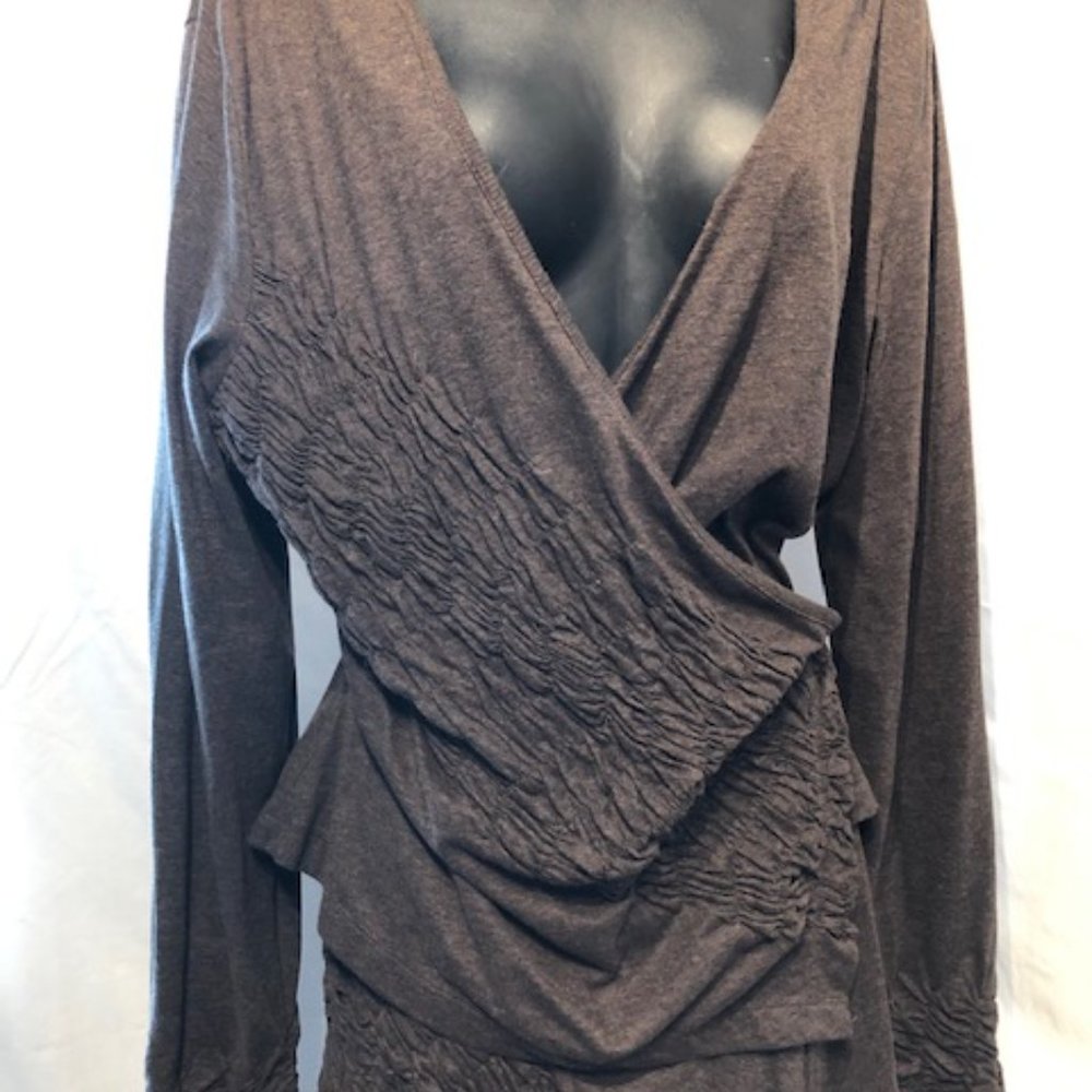 Sandwich 2 pc skirt and wrap top XXL